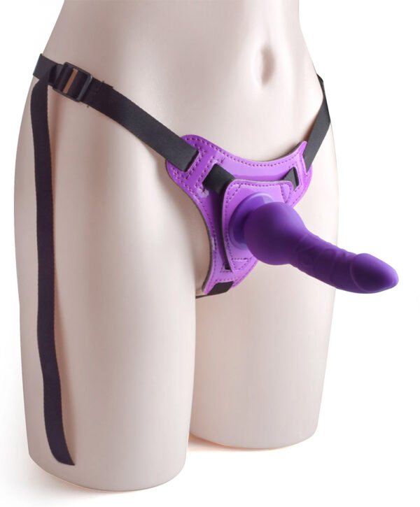 Naughty – Strap On, mov