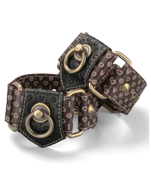 Rebellion Reign – Catuse din piele ecologica