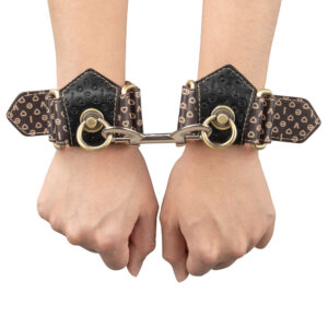 Rebellion Reign – Catuse din piele ecologica