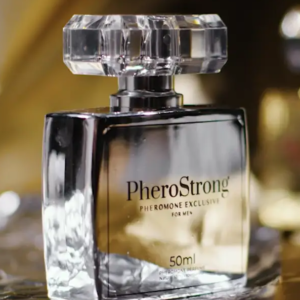 PheroStrong Exclusive – Parfum cu feromoni pentru barbati, cu note de lavanda, piper si bergamota - 50 ml