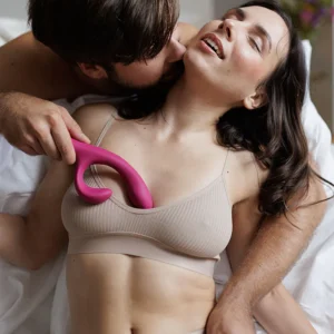 We-Vibe Nova 2 – Vibrator Rabbit Waterproof, Stimulare Punctul G, Silicon Premium, 21.7 cm, Ø 3.9 cm