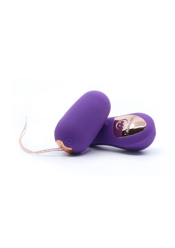 Nu Sensuelle Petite Egg – Ou Vibrator cu Telecomanda, Waterproof, Silicon premium, 15 moduri vibratie, mov